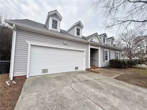 112 Pine Creek Dr, Hampton, VA 23669