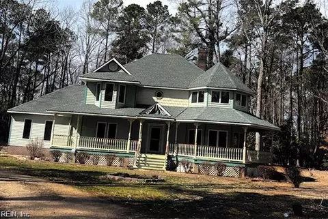 571 Holland Point Rd, Dutton, VA 23050
