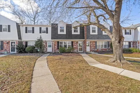2311 Brigadoon Ct, Virginia Beach, VA 23455