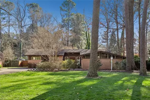 106 Cove Cres, Yorktown, VA 23692