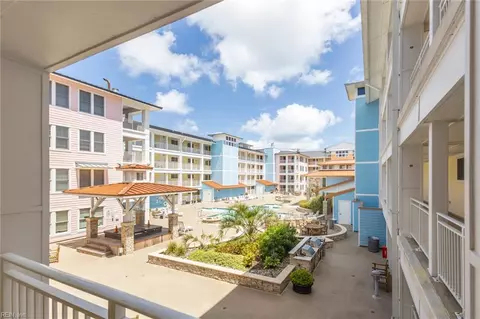3700 Sandpiper Rd #223, Virginia Beach, VA 23456