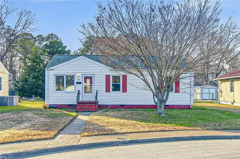 46 Wellington Dr, Hampton, VA 23666