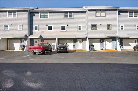 2100 E Ocean View Ave # 30, Norfolk, VA 23518