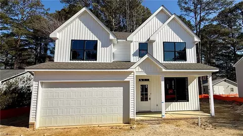 1631 Colonial Ave, Smithfield, VA 23430