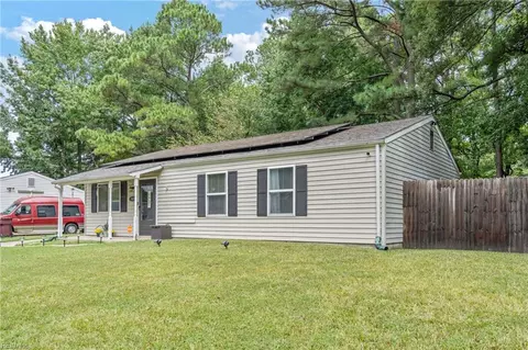 3424 Brandywine Dr, Chesapeake, VA 23321
