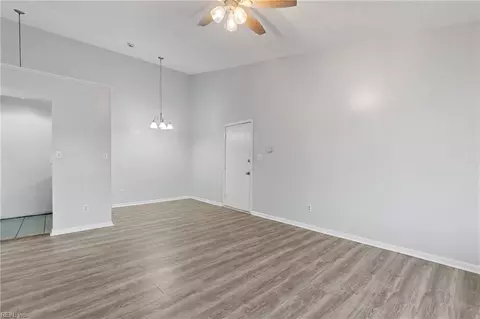 Living - 220 Pacific Dr #2, Hampton, VA 23666 photo 4 of 4