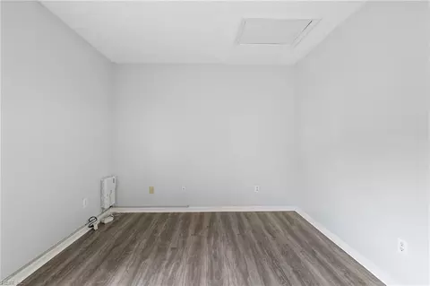 Bedroom - 220 Pacific Dr #2, Hampton, VA 23666 photo 2 of 3