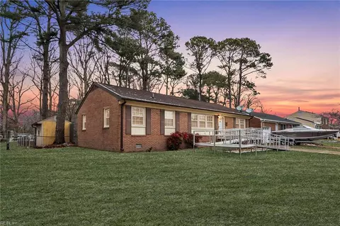 161 Chickamauga Pk Pike, Hampton, VA 23669