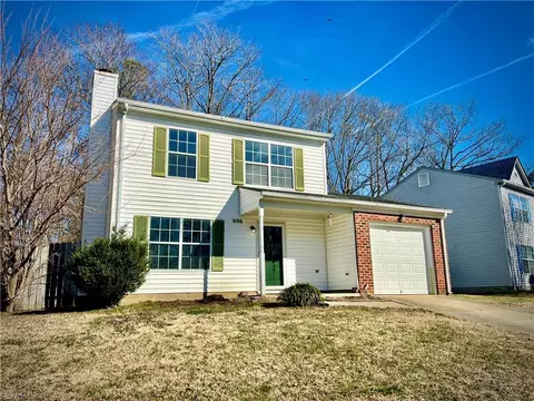 696 Trails Ln, Newport News, VA 23608