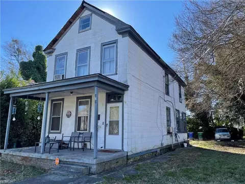 323 Poplar Ave, Newport News, VA 23607
