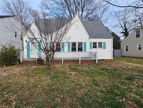 6324 Alexander St, Norfolk, VA 23513