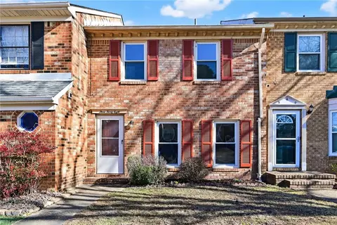 338 Paxford Dr, Virginia Beach, VA 23462