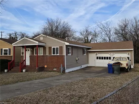 2010 Roanoke Ave, Newport News, VA 23607