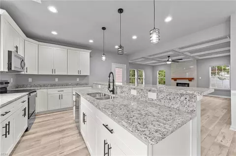 1316 36th St, Newport News, VA 23607