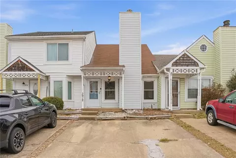 3912 Buchanan Dr, Virginia Beach, VA 23453