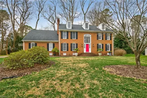 3420 Montgomery Pl, Virginia Beach, VA 23452