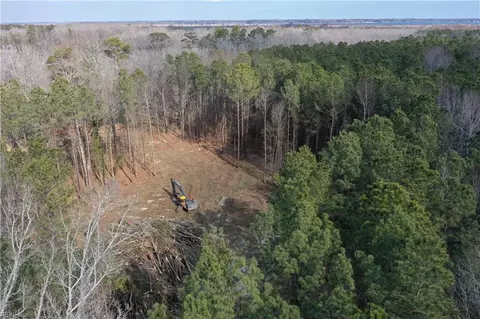6568 Blackwater Rd, Virginia Beach, VA 23457