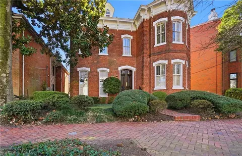313 W Freemason St #4, Norfolk, VA 23510