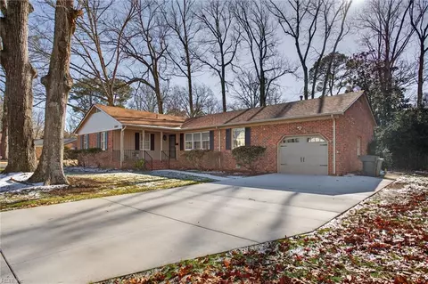 101 Wilderness Rd, Hampton, VA 23669