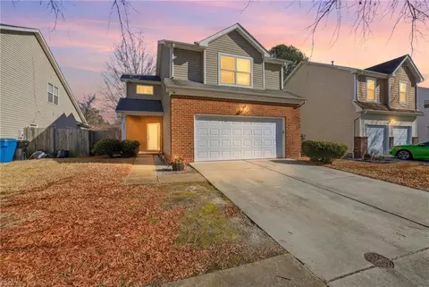 1892 Kempsville Crossing Ln, Virginia Beach, VA 23464