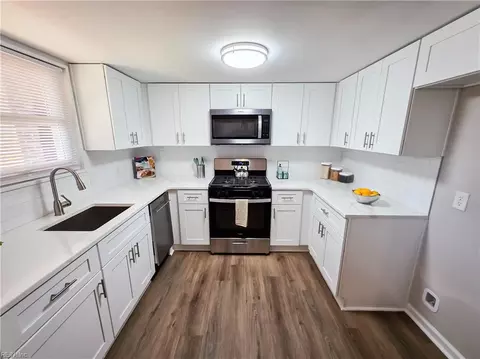 6510 Diesel Ct, Norfolk, VA 23513