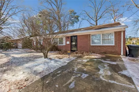 807 Connors Dr, Newport News, VA 23608