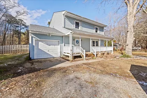 20277 N Cherry Grove Rd, Smithfield, VA 23430