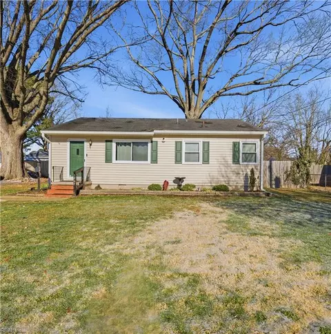 1207 77th St, Newport News, VA 23605