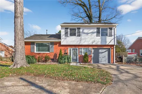 304 Woodland Rd, Hampton, VA 23669