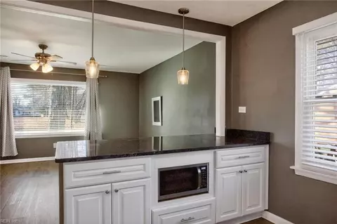 Kitchen - 304 Woodland Rd, Hampton, VA 23669 photo 4 of 4