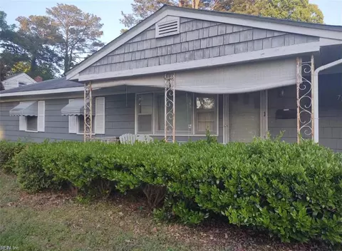 7822 Camellia Rd, Norfolk, VA 23518