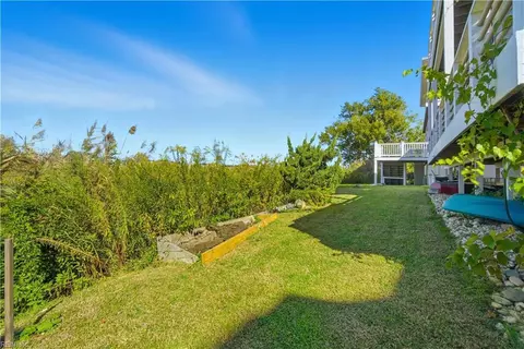 Exterior - 22 Channel Ln, Hampton, VA 23664 photo 5 of 11