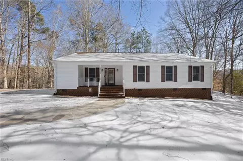 5715 Hickory Fork Rd, Gloucester, VA 23061