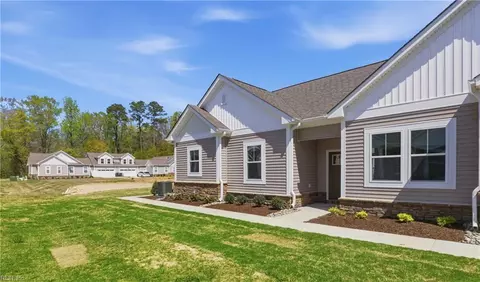 1301 Regal R Rd #D, Suffolk, VA 23434