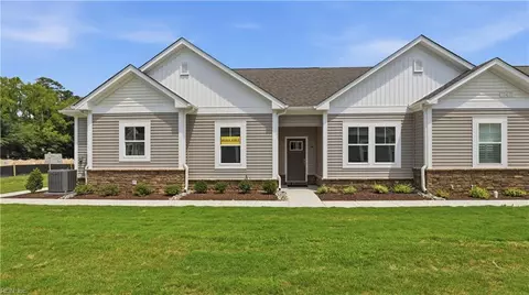 1301 Regal R Rd #D, Suffolk, VA 23434