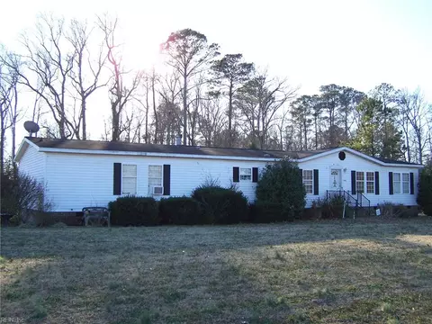 33400 Joyners Bridge Rd, Franklin, VA 23851