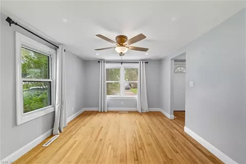 Living - 611 Delaware Ave, Hampton, VA 23661 photo 2 of 2
