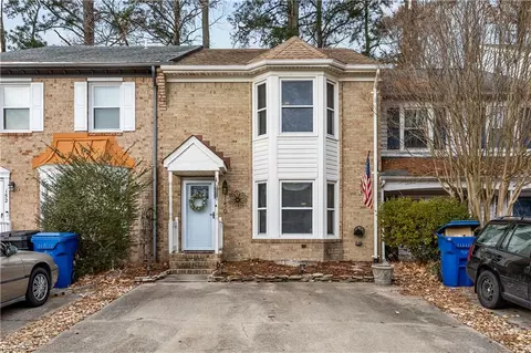 150 Majestic Cir, Virginia Beach, VA 23452