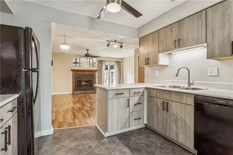 5487 Davis Way, Virginia Beach, VA 23462