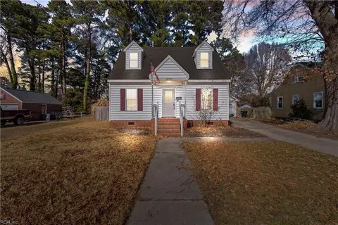 4108 Arlington Pl, Portsmouth, VA 23707
