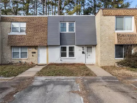 3737 Bancroft Dr, Virginia Beach, VA 23452