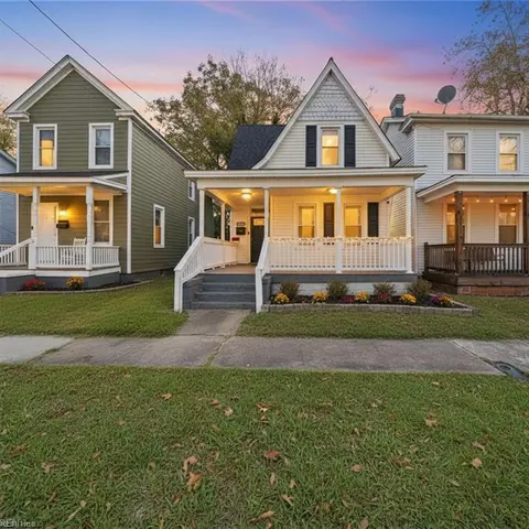 2025 Holladay St, Portsmouth, VA 23704