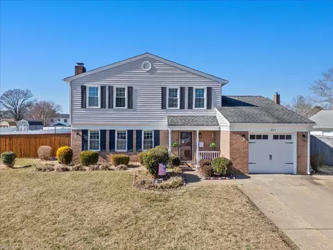 621 Severn Dr, Virginia Beach, VA 23455