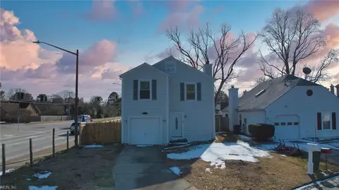 5301 Glenville Cir, Virginia Beach, VA 23464