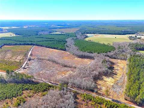 31 5ac Courthouse Rd, Sussex County, VA 23890