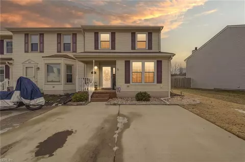 4009 Roebling Ln, Virginia Beach, VA 23452