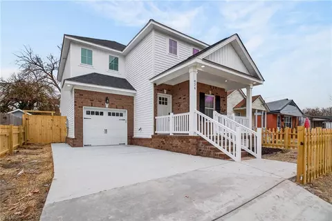 824 31st St, Newport News, VA 23607