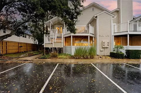 2544 Cove Point Pl, Virginia Beach, VA 23454