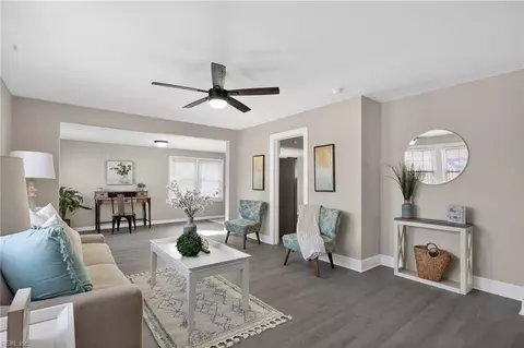 421 Glendale Rd, Hampton, VA 23661