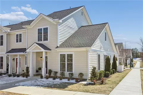 2021 Holmes Ct, Williamsburg, VA 23188
